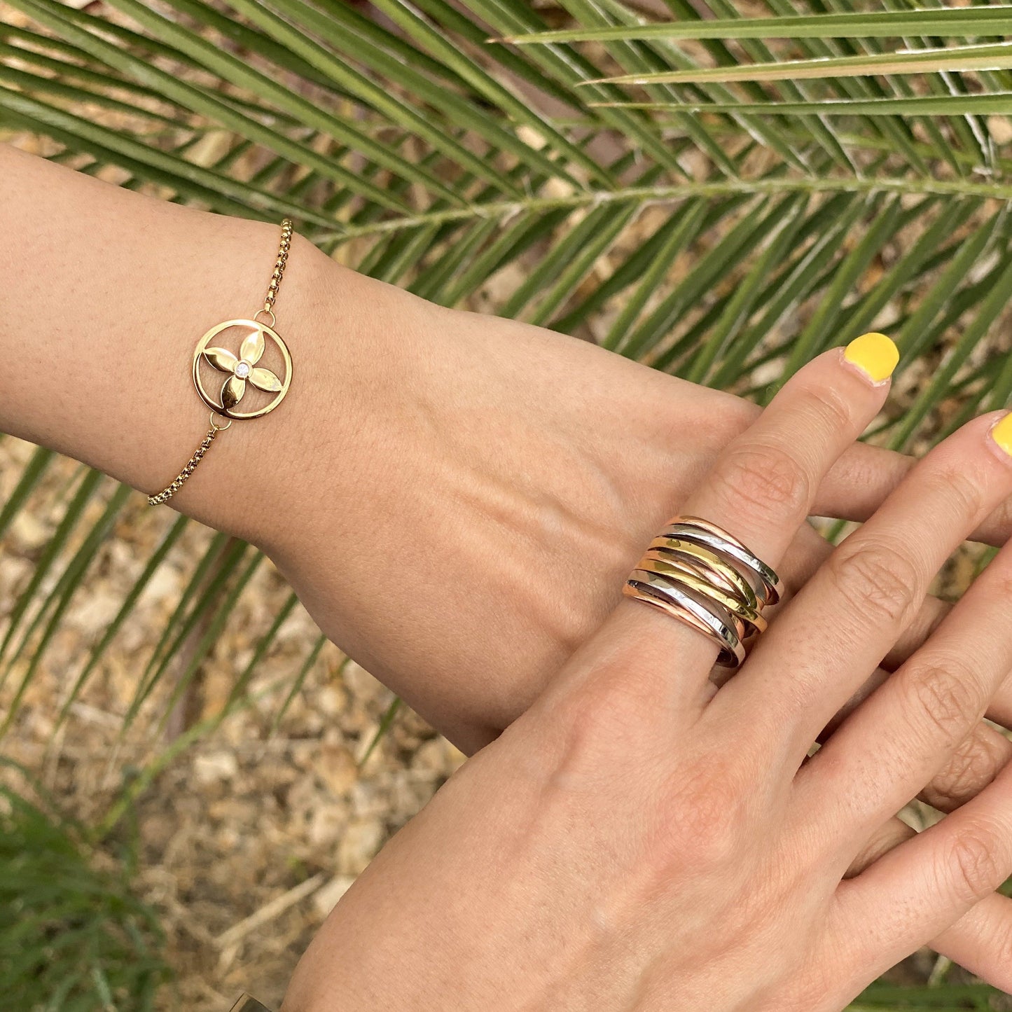Four-Leaf Clover Beaded Bracelet