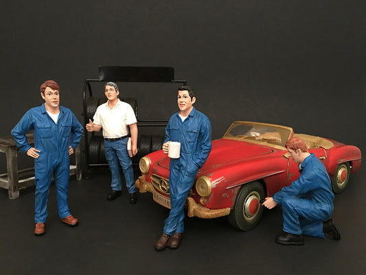 \Mechanics\" 4 piece Figurine Set for 1/24 Scale Models by American