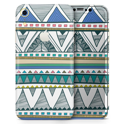 Abstract Blue and Green Triangle Aztec - Skin-Kit for the Apple iPhone