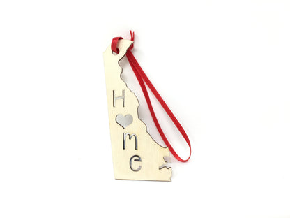 Delaware State Wood Christmas Ornament
