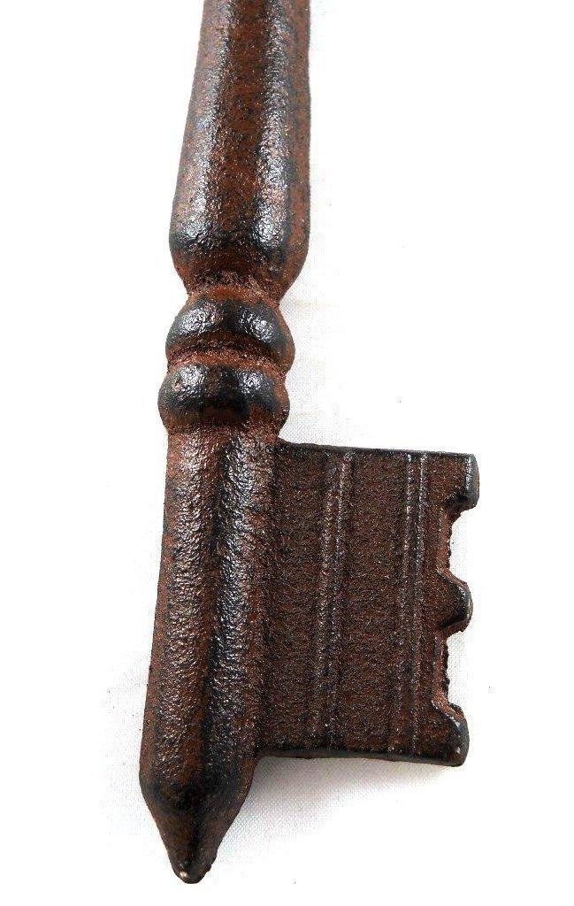 GSM Large Iron Decorative Skeleton Key