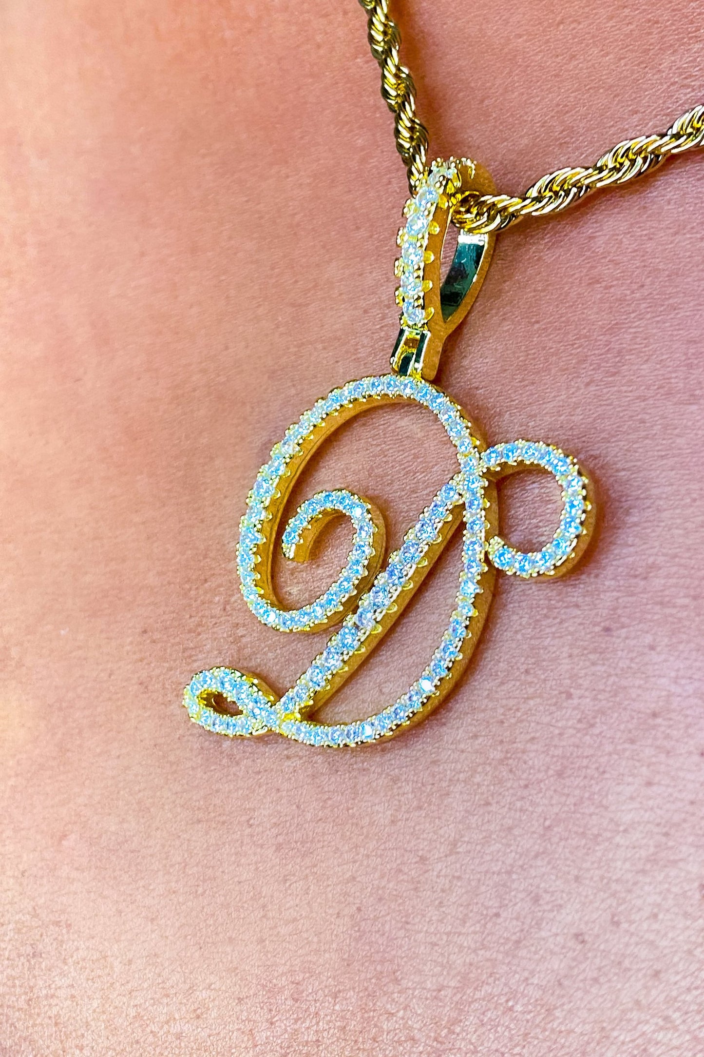 Pendant - So Icy Letter Calligraphy