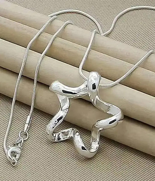 SEALIFE THEME STARFISH NECKLACE