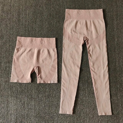 Seamless Sports Set Women Crop Top Bra Leggings Sports Shorts Yoga
